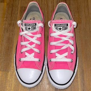 Converse Chuck Taylor All Star Low Top Hyper Pink